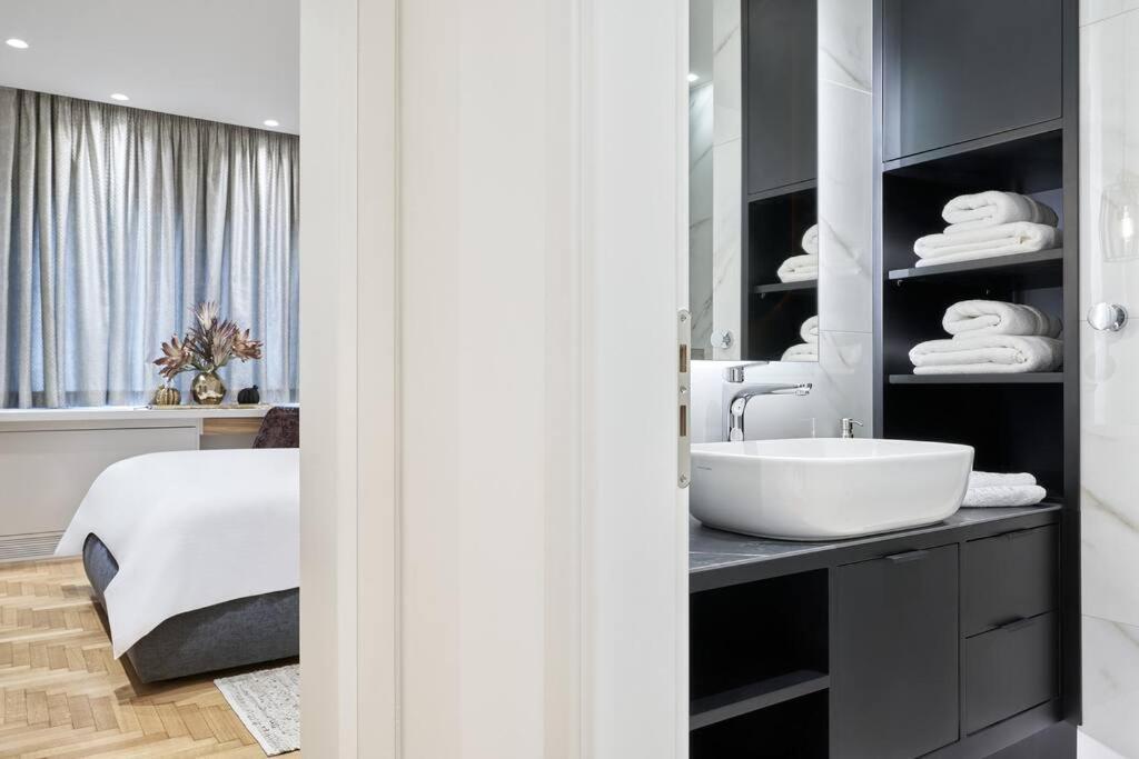 Deluxe Apartment, Kolonaki Athens Luaran gambar